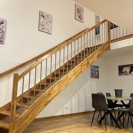 Luxurioeses Duplex Apartment 130M2 Wina Bagian luar foto