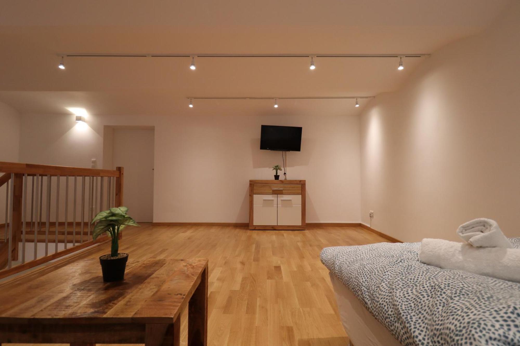 Luxurioeses Duplex Apartment 130M2 Wina Bagian luar foto